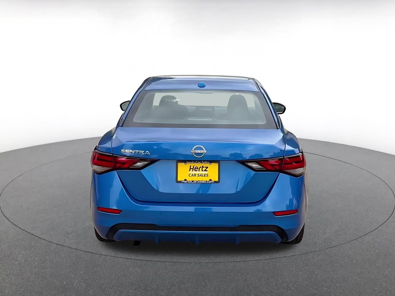 Used 2025 Nissan Sentra SV image 12