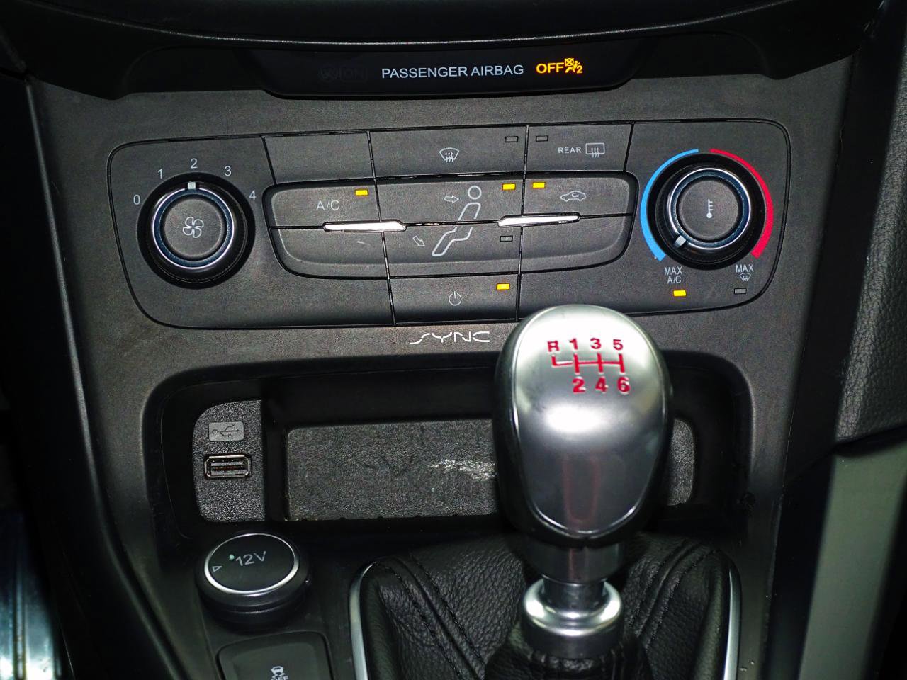 Used 2017 Ford Focus ST image 20