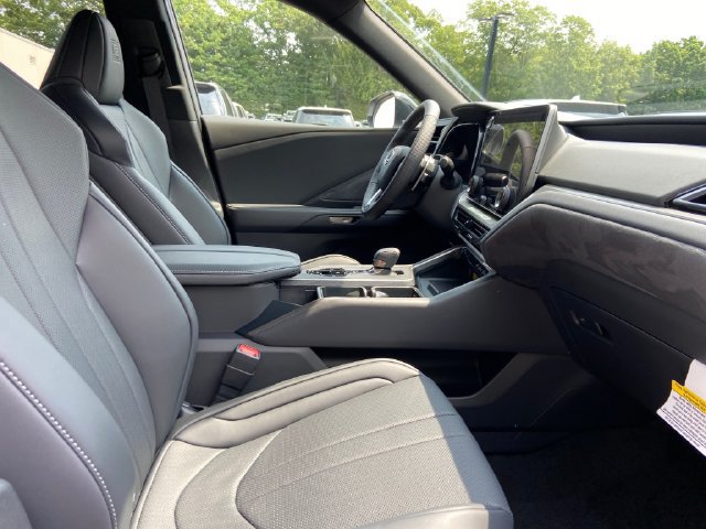 New 2026 Lexus TX 500h AWD w/ Technology Package image 22