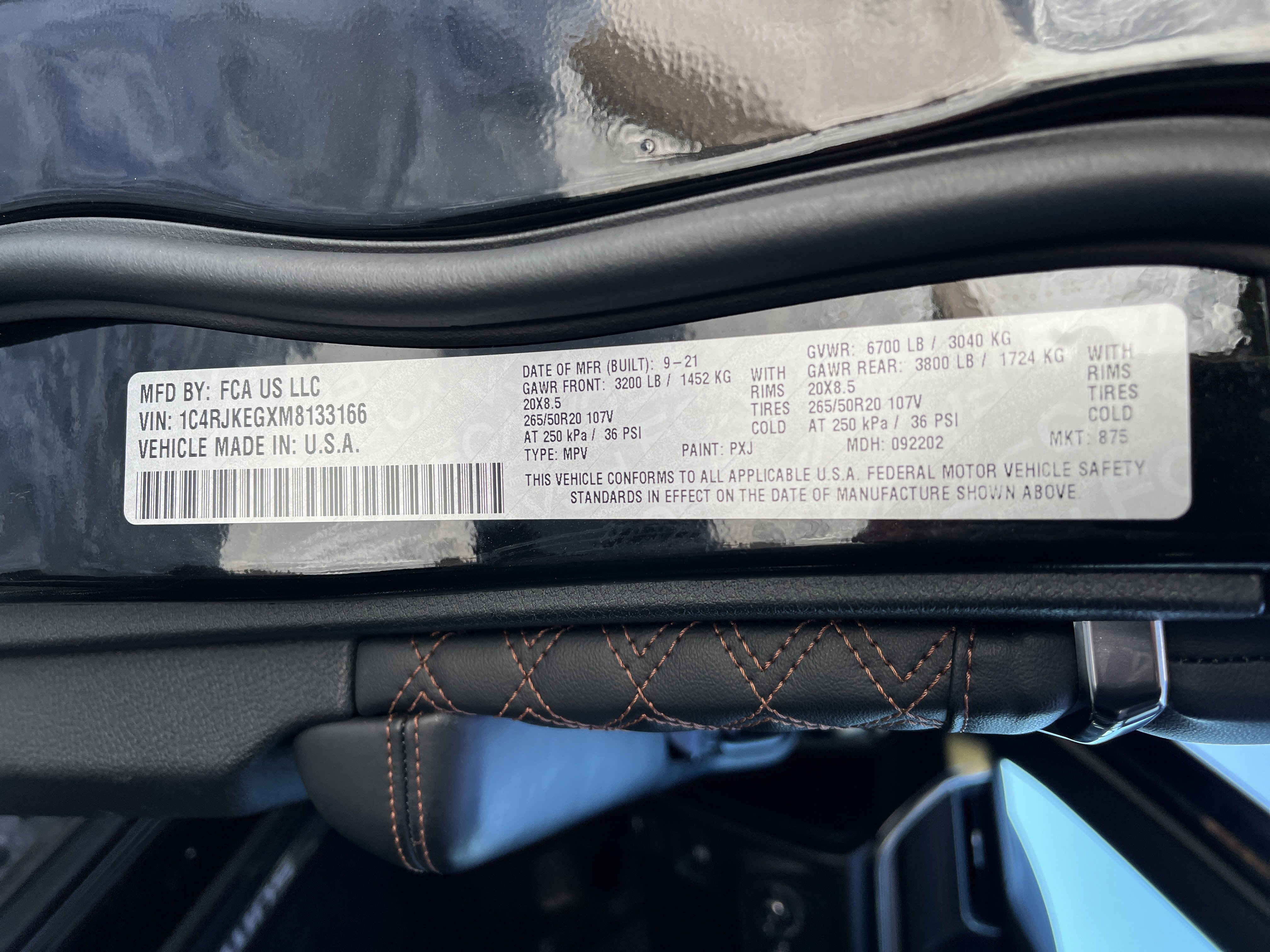 Used 2021 Jeep Grand Cherokee L Summit w/ Luxury Tech Group V image 36