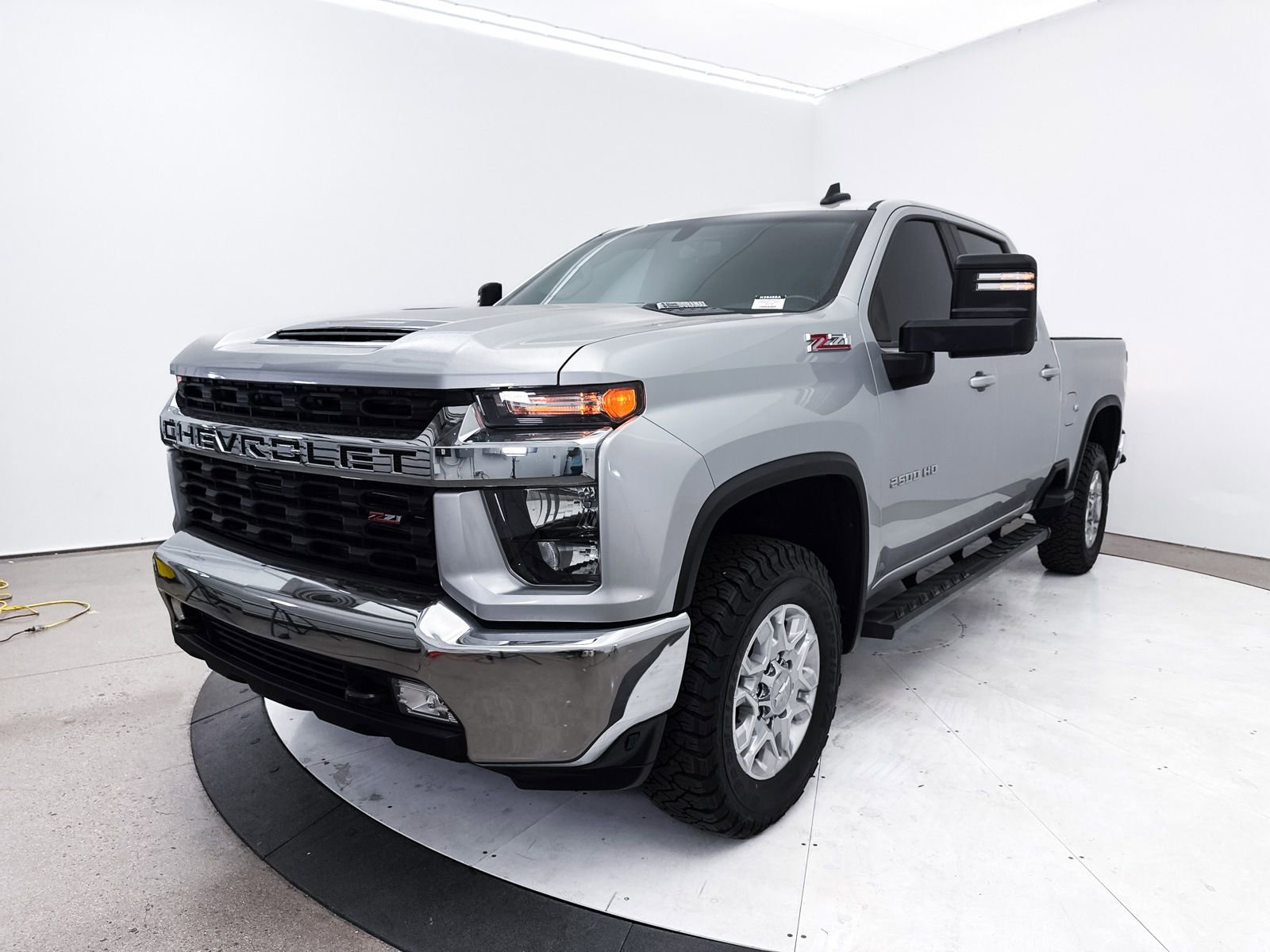 Used 2022 Chevrolet Silverado 2500 LT w/ Convenience Package image 14