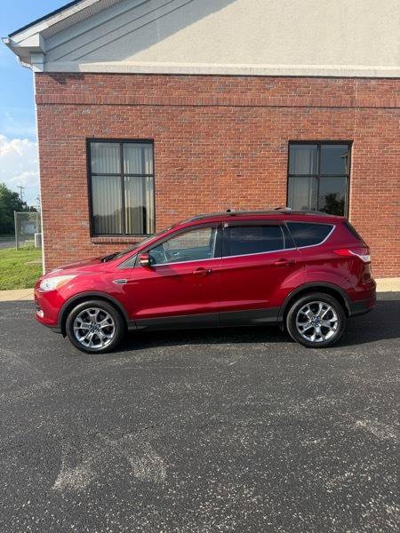 Used 2013 Ford Escape SEL AWD/4WD image 2