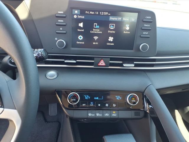 New 2026 Hyundai Elantra Blue image 15