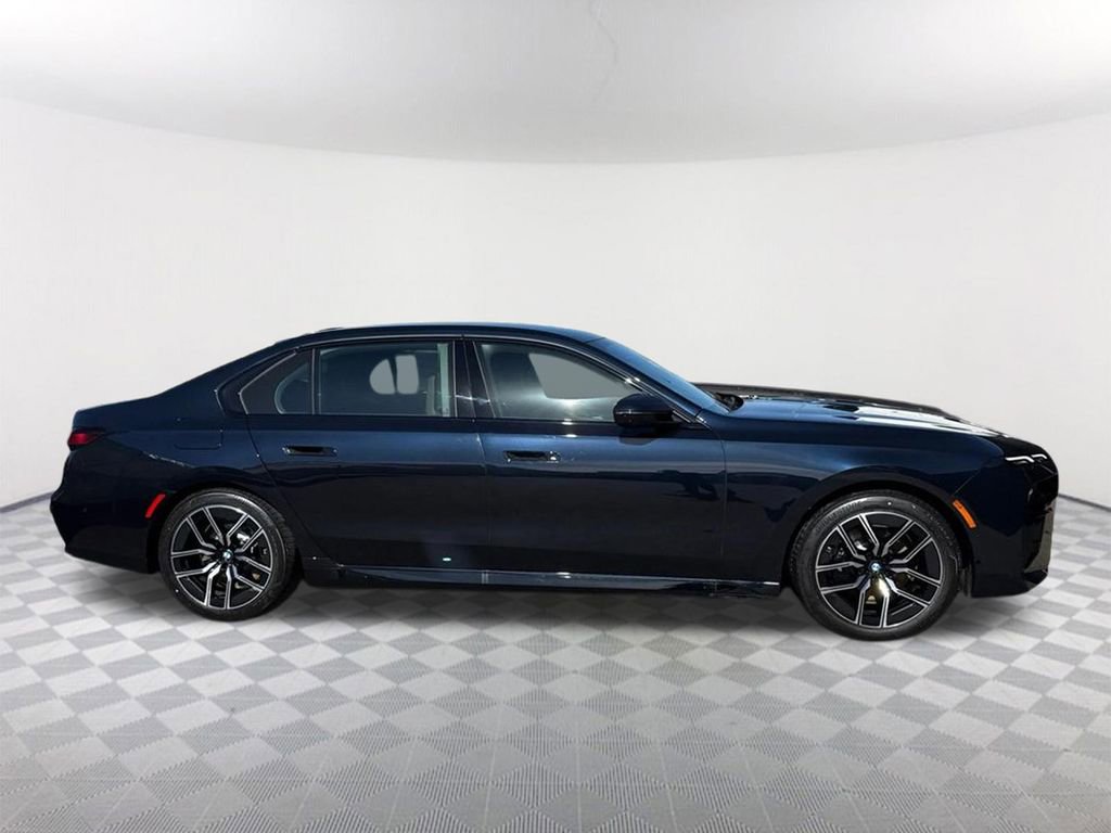 New 2026 BMW 740i w/ Premium Package image 4
