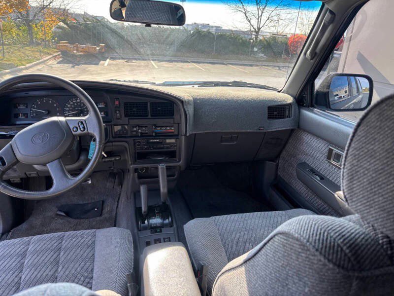 Used 1992 Toyota 4Runner SR5 AWD/4WD image 10