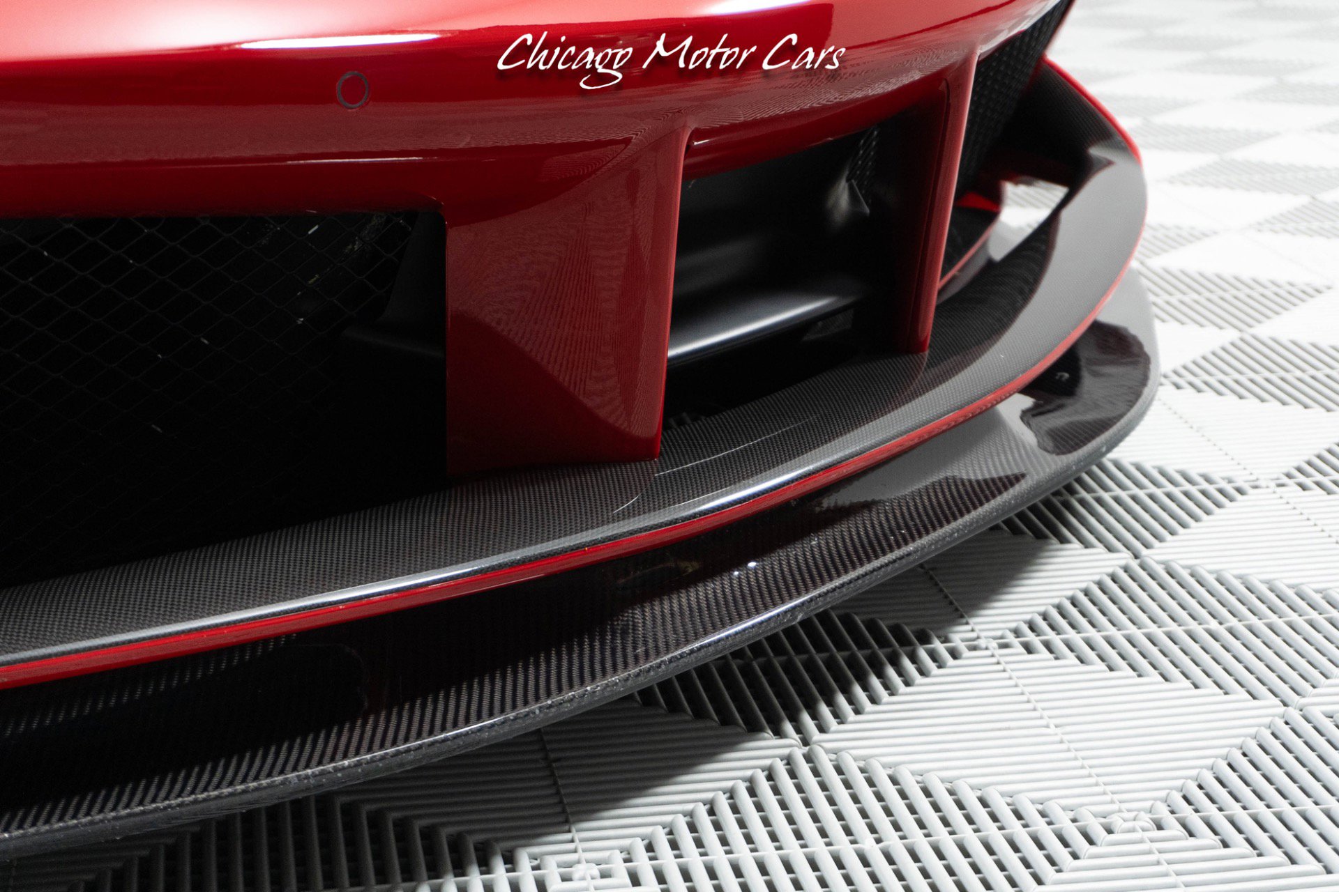 Used 2016 Ferrari 488 GTB RWD image 12