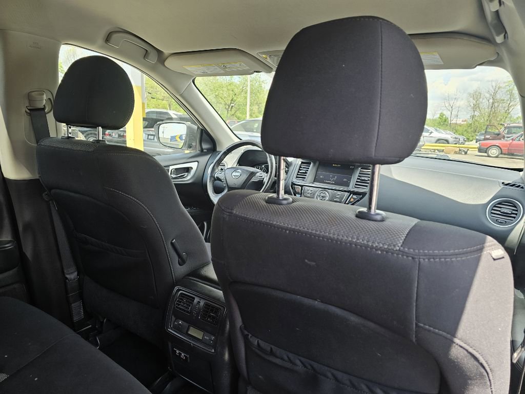 Used 2020 Nissan Pathfinder SV AWD/4WD image 33