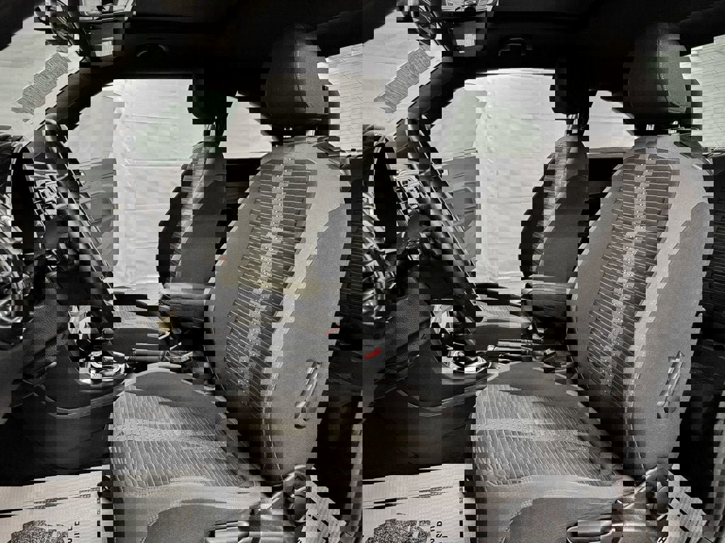 Used 2013 Volkswagen Beetle 2.0T FWD image 9