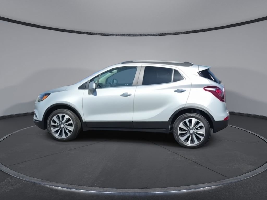 Certified 2022 Buick Encore Preferred w/ Safety Package image 5