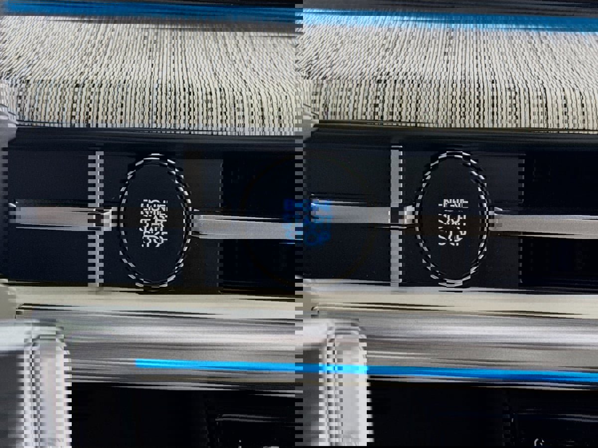 Used 2024 Hyundai Santa Fe Calligraphy image 17