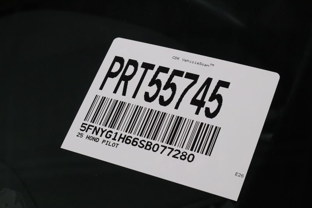 Used 2025 Honda Pilot TrailSport image 38