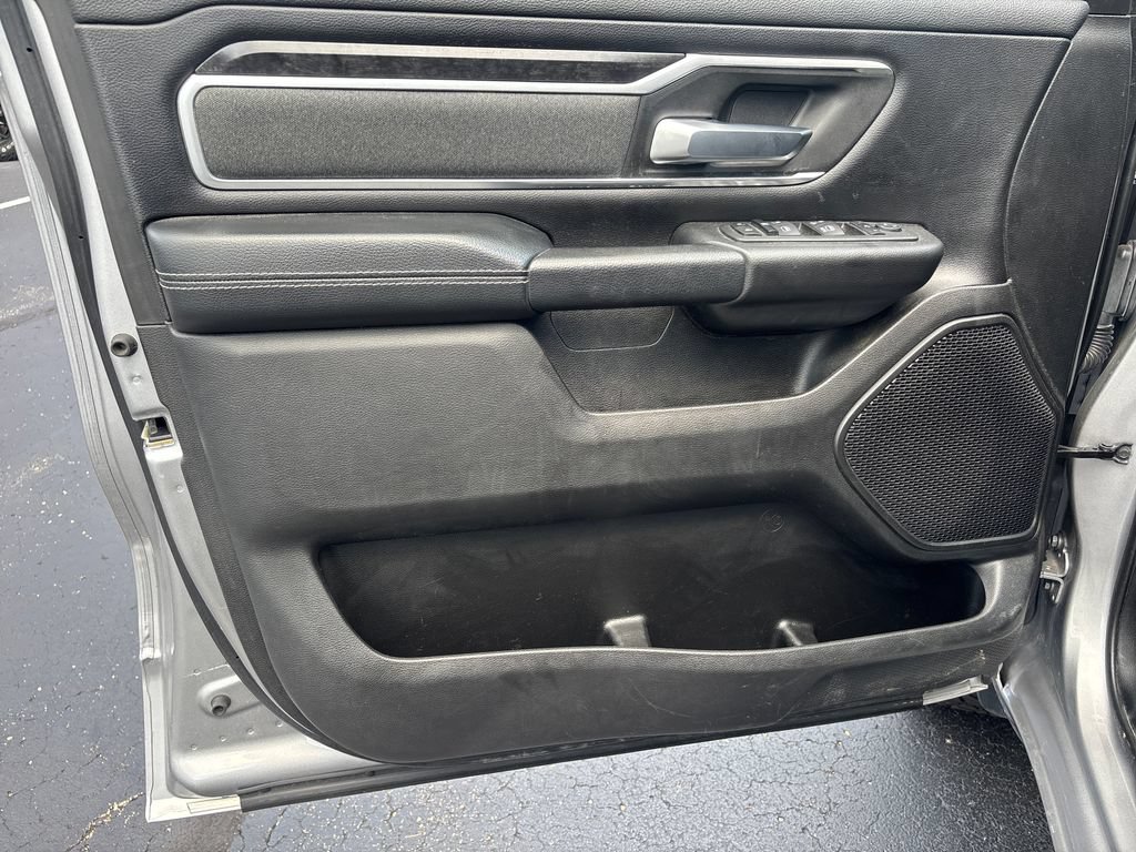 Used 2022 RAM 1500 Big Horn AWD/4WD image 16