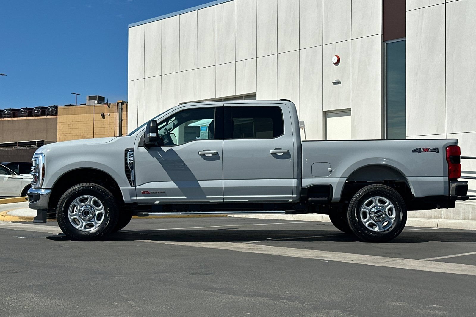 New 2026 Ford F250 XLT w/ XLT Premium Package AWD/4WD image 6