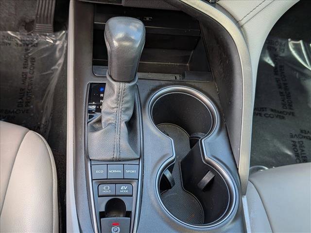 Used 2022 Toyota Camry XSE image 12