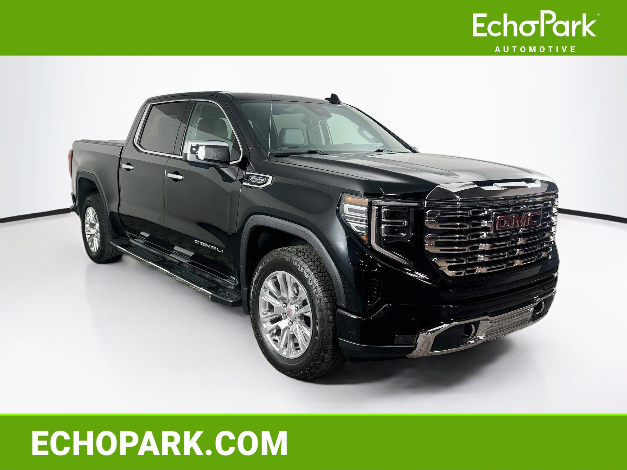 Used 2024 GMC Sierra 1500 Denali w/ Technology Package AWD/4WD image 1