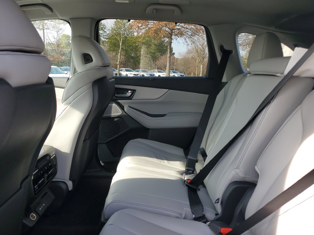 New 2026 Acura MDX w/ Technology Package FWD image 13