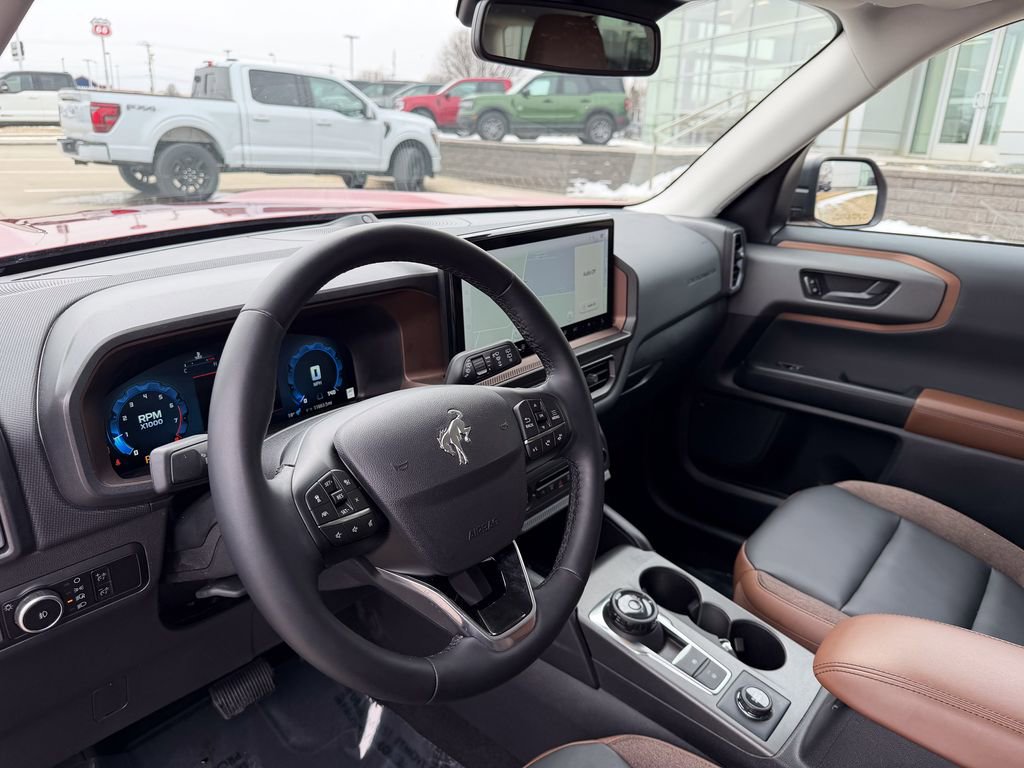 Certified 2025 Ford Bronco Sport Outer Banks w/ Outer Banks Tech Package+ image 9