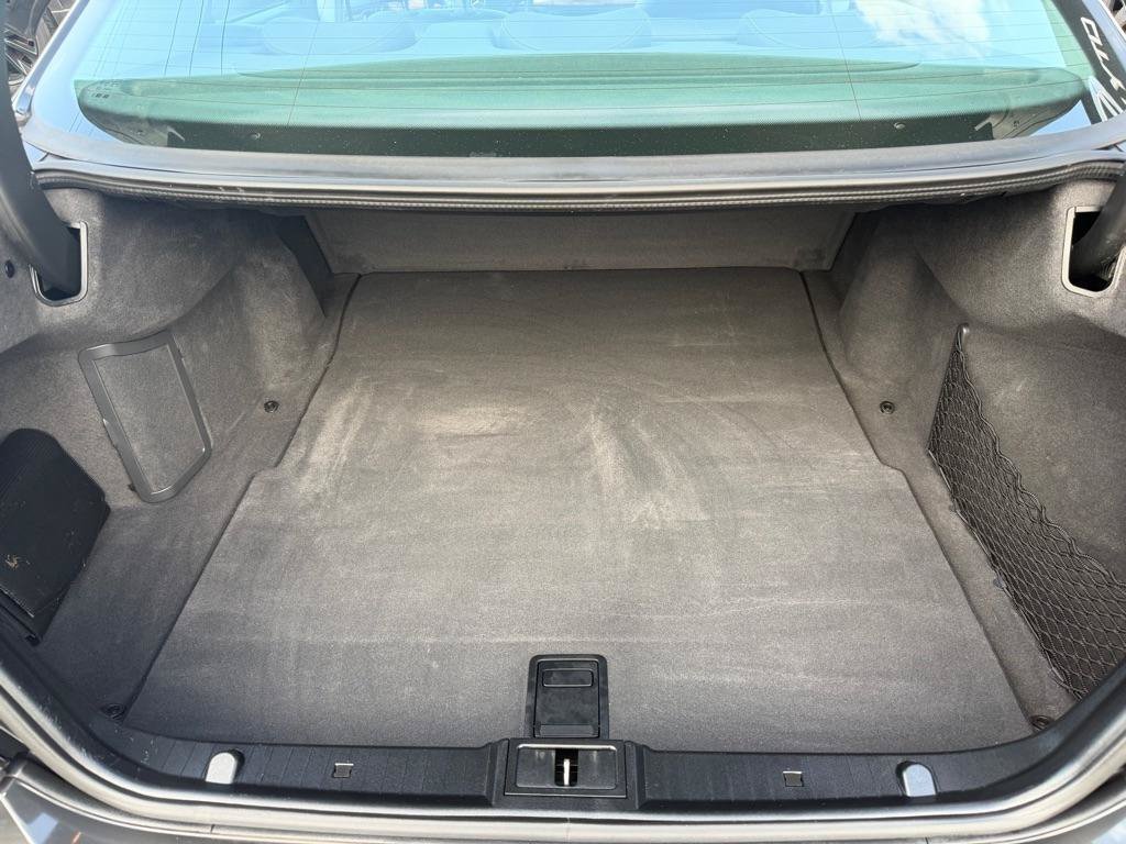 Used 2004 Mercedes-Benz E 320 Sedan image 8