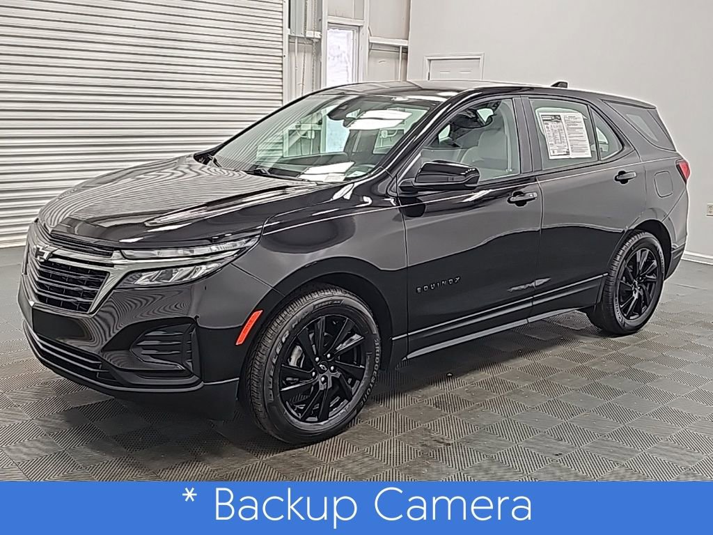 Used 2023 Chevrolet Equinox LS w/ Midnight Edition image 5