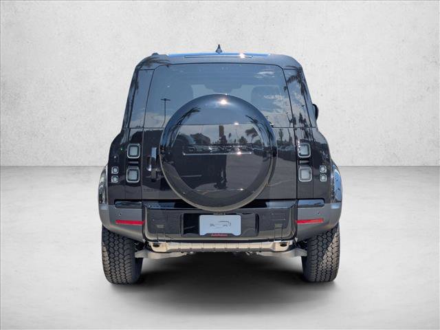 New 2026 Land Rover Defender 110 S AWD/4WD image 8