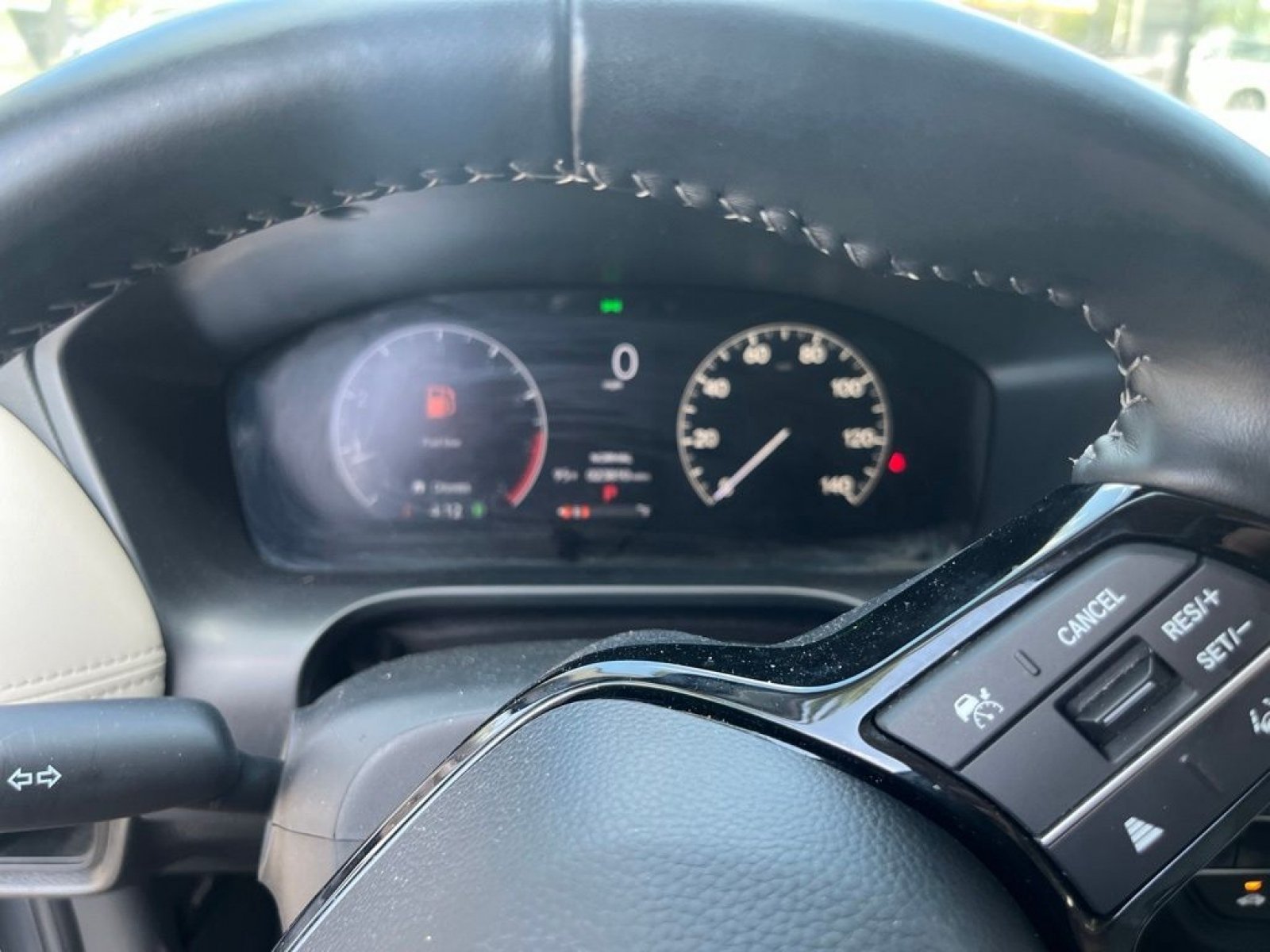 Used 2025 Honda HR-V EX-L image 16
