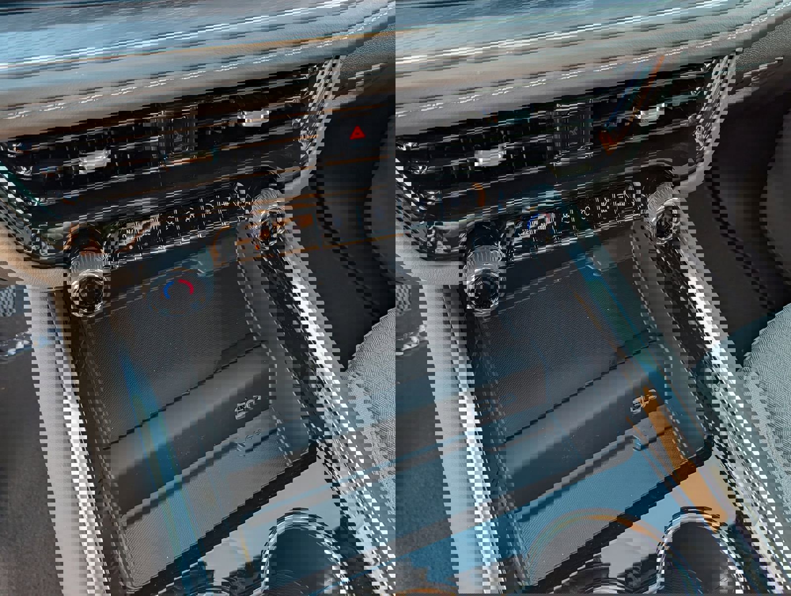 New 2026 Chevrolet Suburban LS image 16