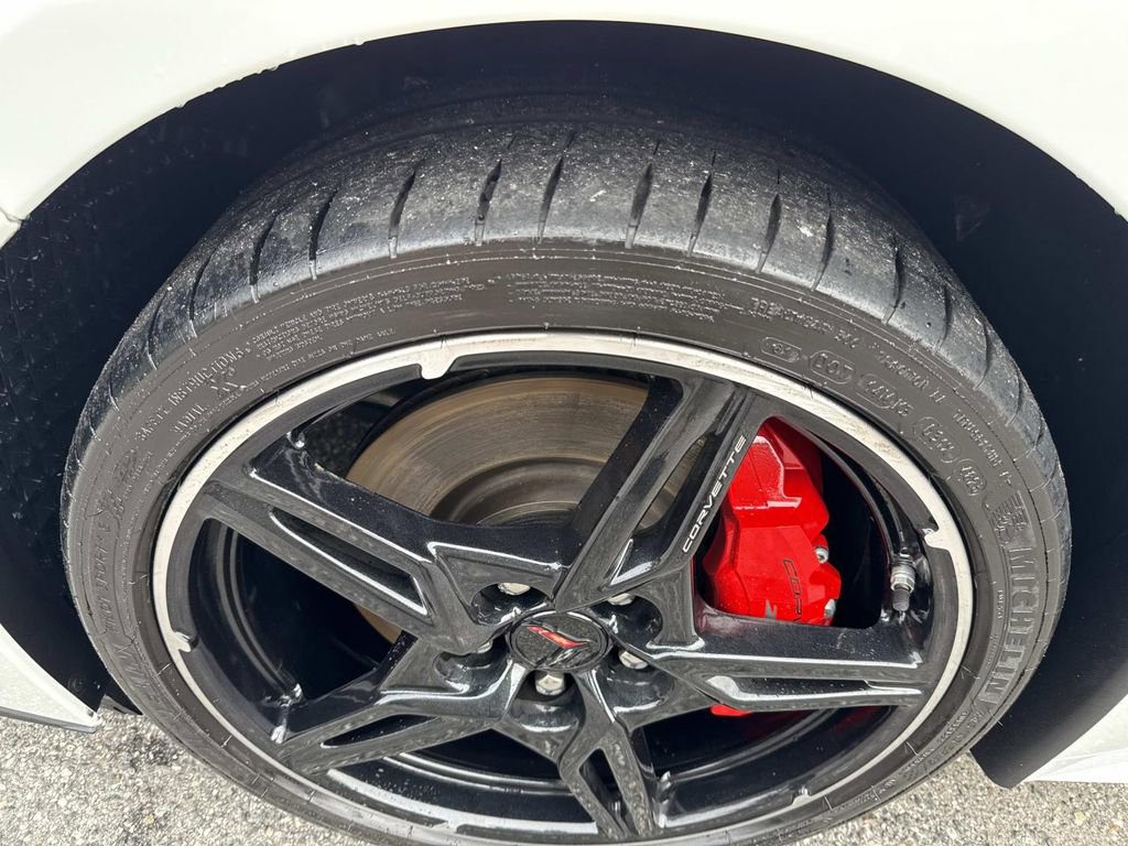 Used 2024 Chevrolet Corvette Stingray Preferred Cpe w/ Z51 Performance Package image 12