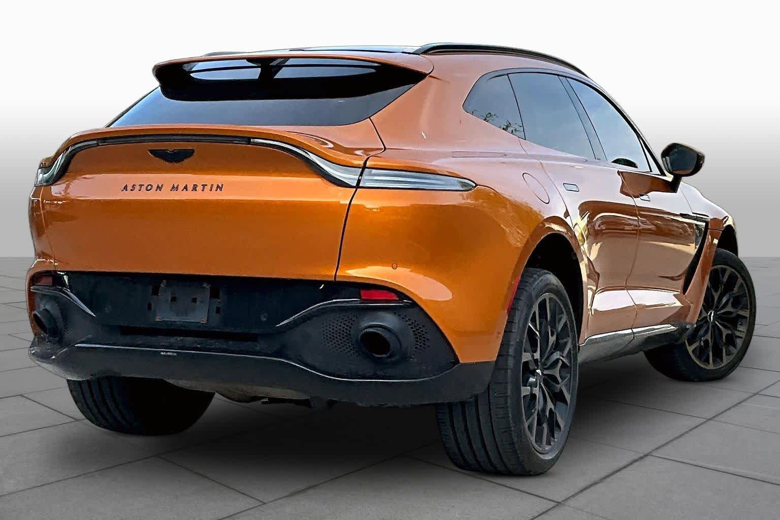 Used 2021 Aston Martin DBX AWD/4WD image 13