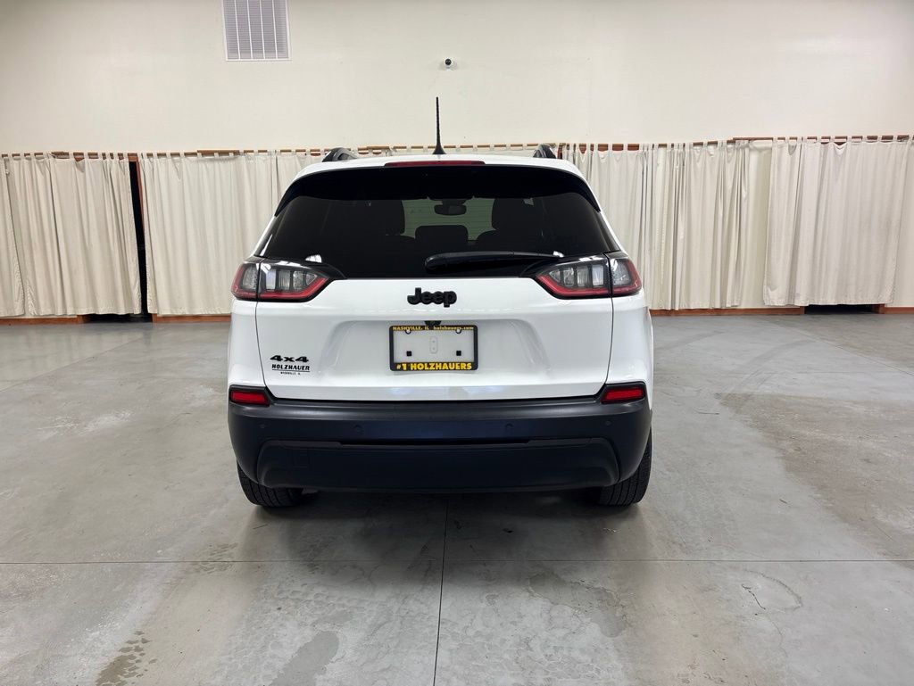Used 2021 Jeep Cherokee Latitude Plus AWD/4WD image 7