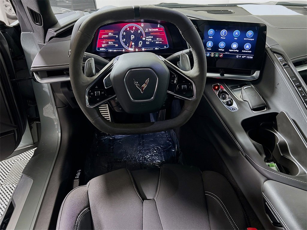 Used 2022 Chevrolet Corvette Stingray Coupe w/ Z51 Performance Package image 20