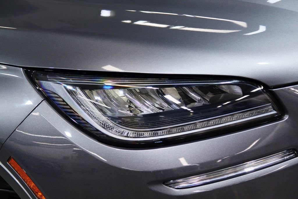 Used 2022 Lincoln Corsair Reserve image 10