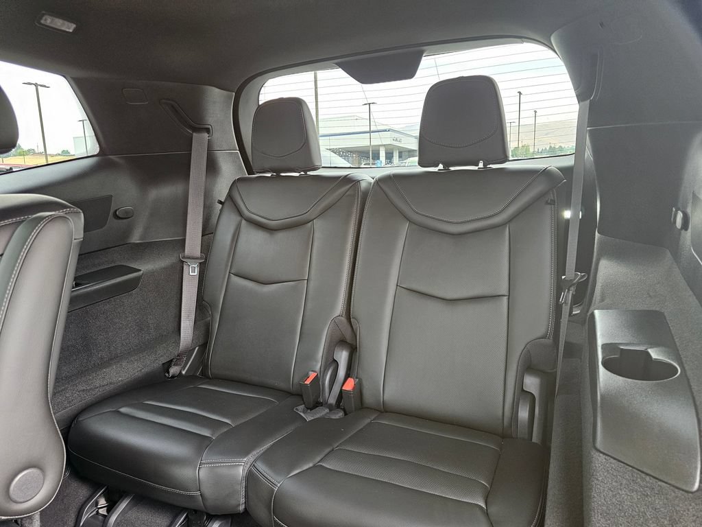 Certified 2024 Cadillac XT6 Sport w/ LPO, ONYX Package AWD/4WD image 23