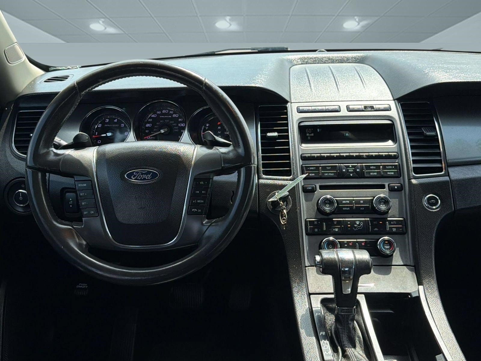 Used 2011 Ford Taurus SEL w/ 201A Rapid Spec Order Code FWD image 25