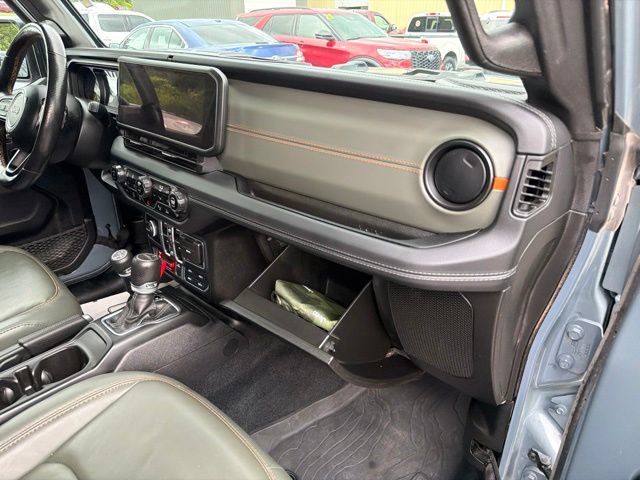 Used 2024 Jeep Gladiator Mojave AWD/4WD image 33