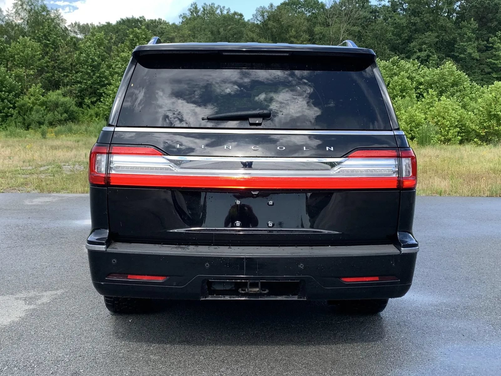 Used 2018 Lincoln Navigator L Reserve w/ Technology Package AWD/4WD image 6