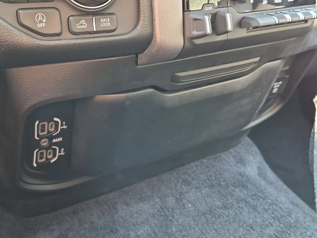 New 2026 RAM 1500 Warlock AWD/4WD image 26