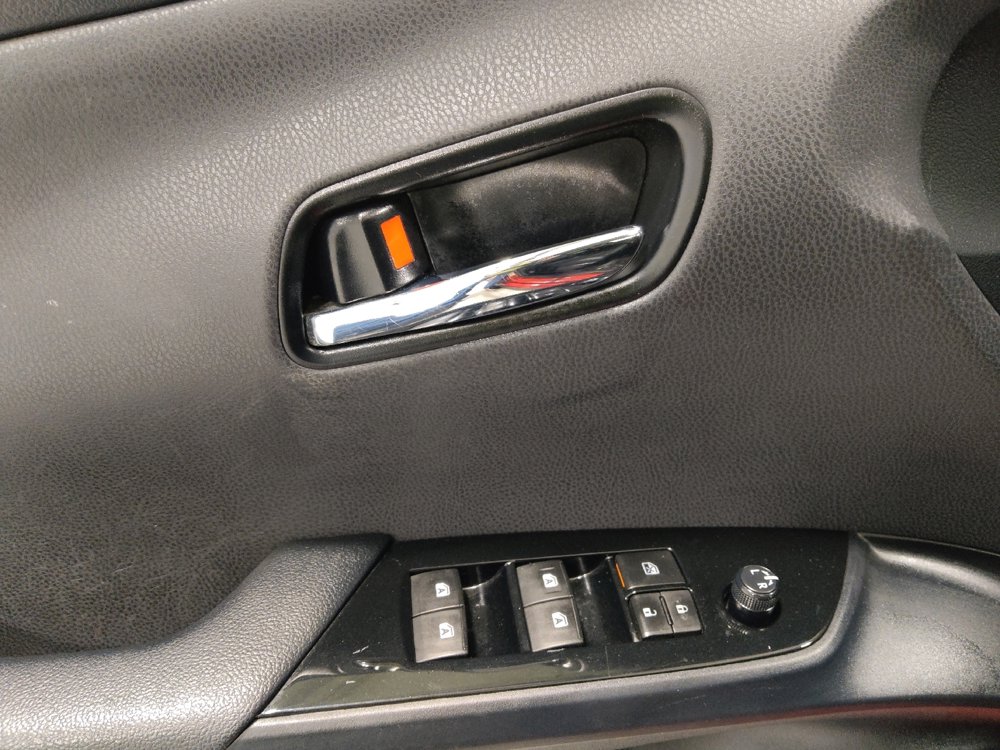 Used 2016 Toyota Prius Three Touring image 27