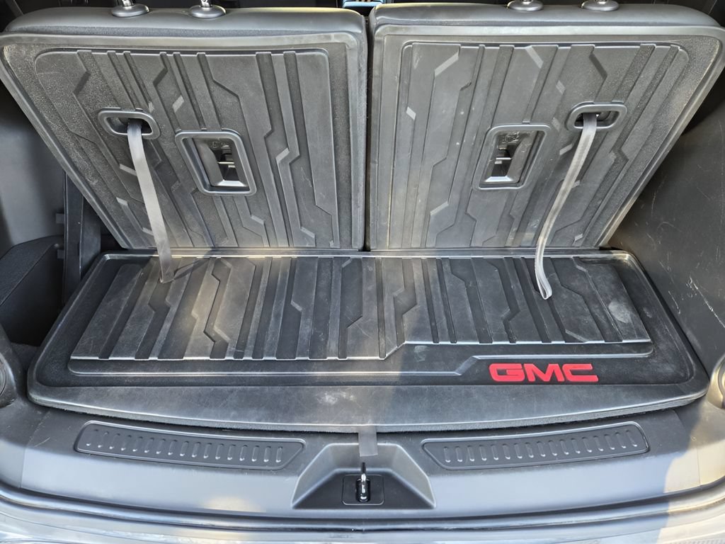 Used 2022 GMC Acadia SLT w/ Elevation Edition FWD image 30