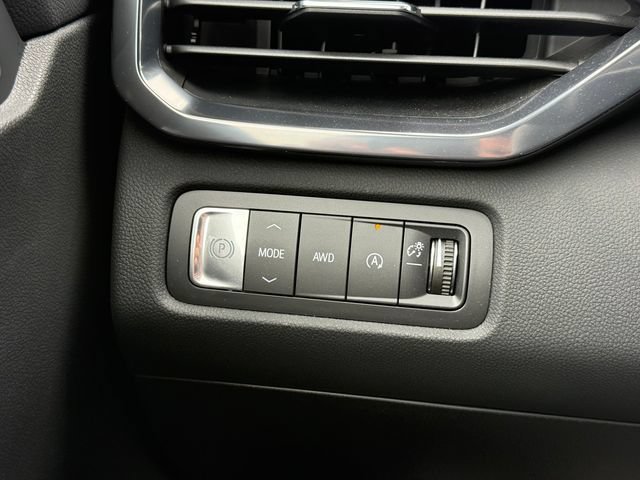 New 2026 GMC Acadia AT4 AWD/4WD image 20
