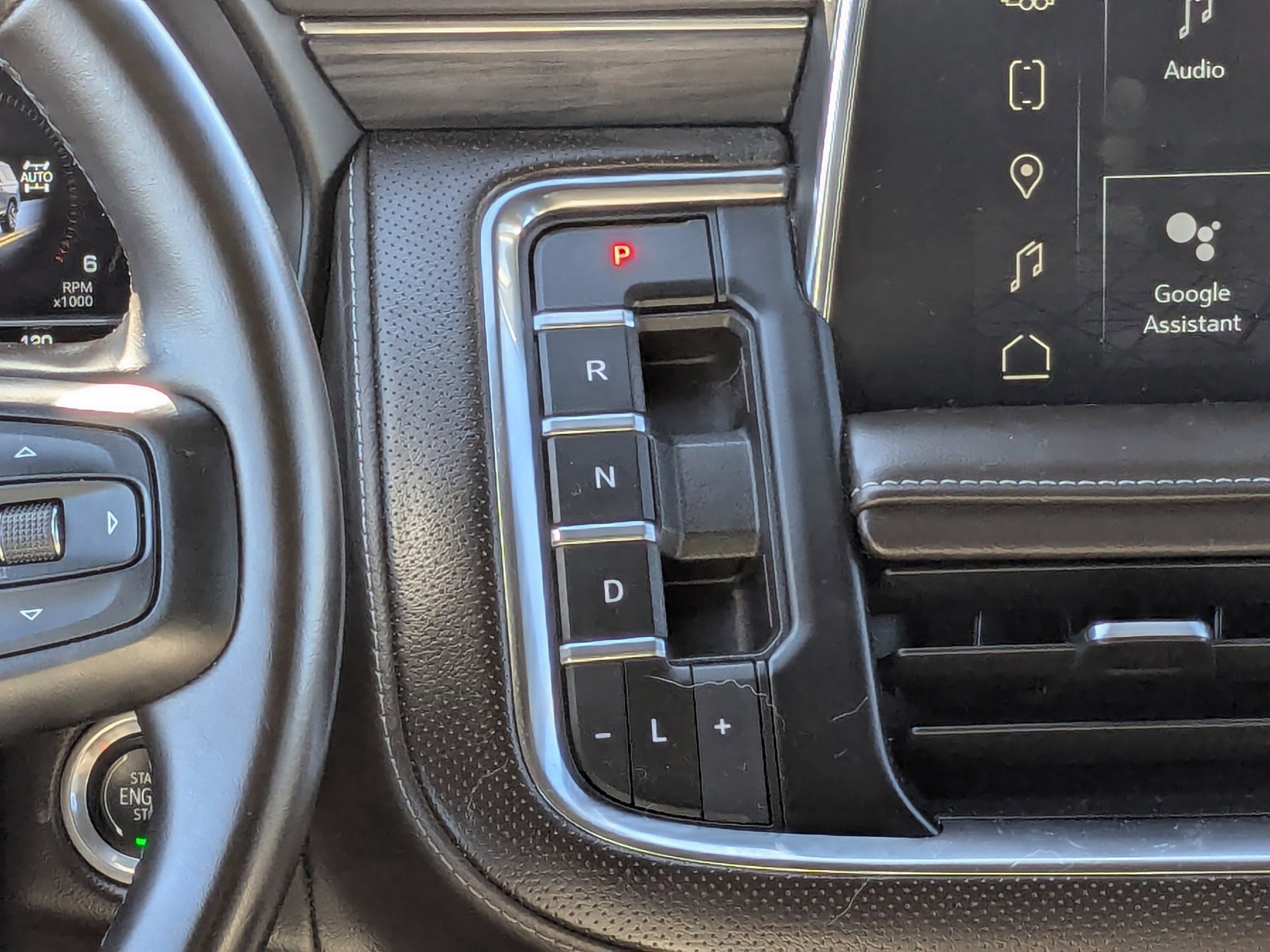 Used 2023 GMC Yukon SLT w/ Max Trailering Package image 21