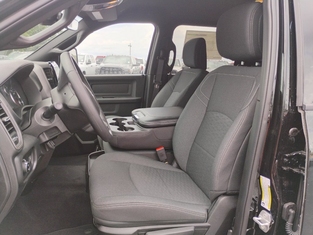 New 2026 RAM 2500 Tradesman AWD/4WD image 21