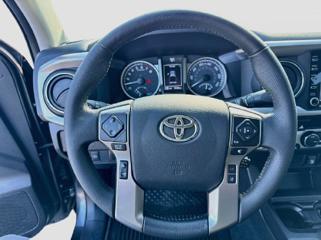 Used 2023 Toyota Tacoma SR5 AWD/4WD image 12