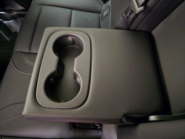 Used 2023 Buick Envision Essence AWD/4WD image 30