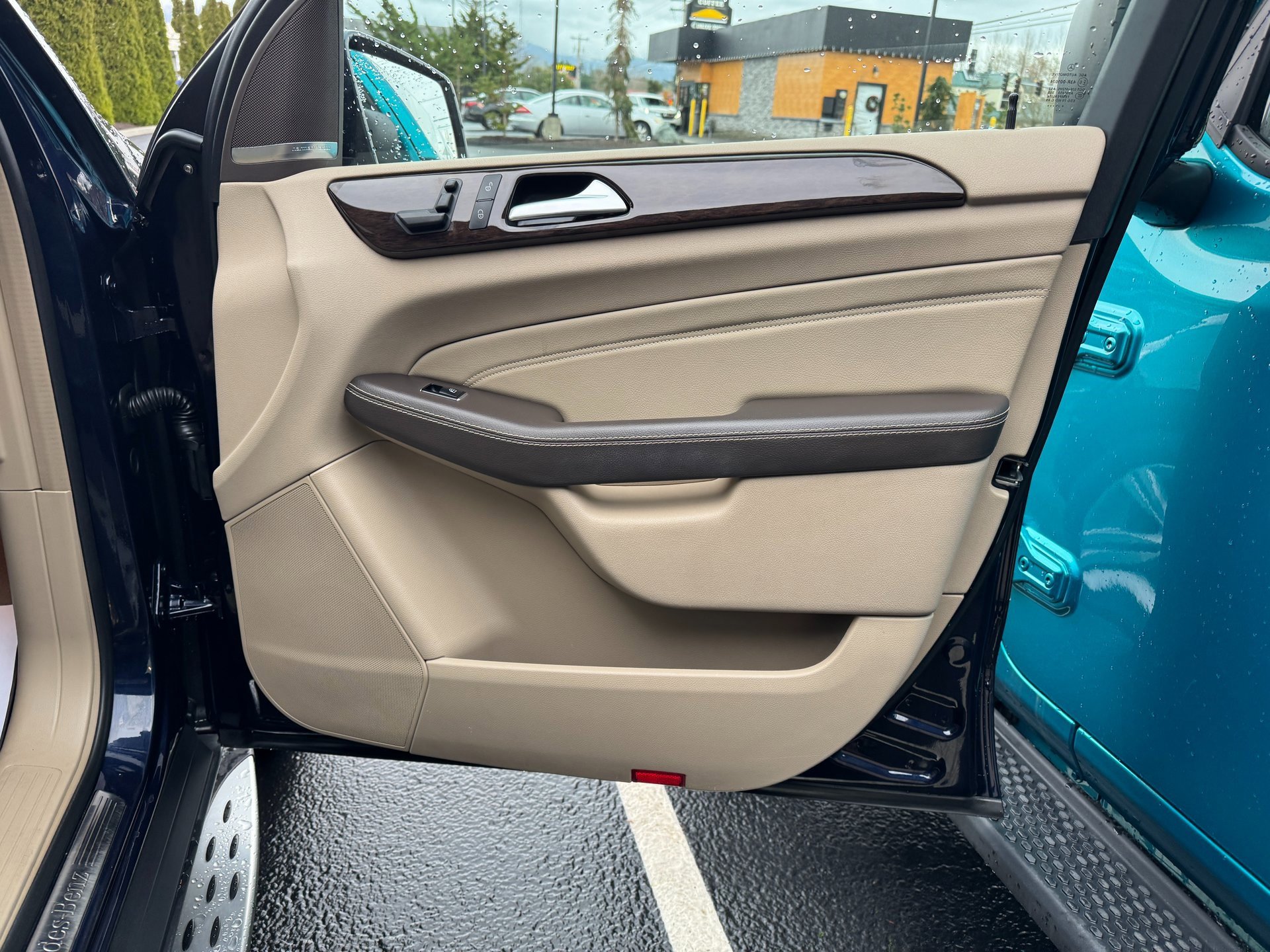 Used 2015 Mercedes-Benz ML 350 4MATIC image 41