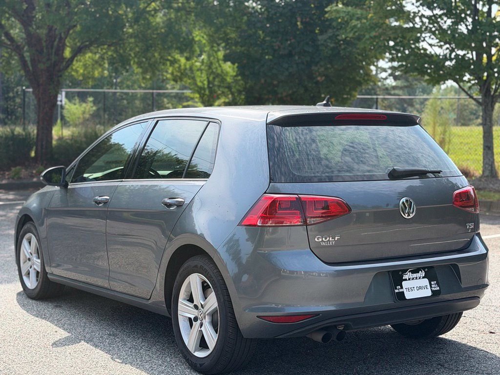 Used 2017 Volkswagen Golf S FWD image 3