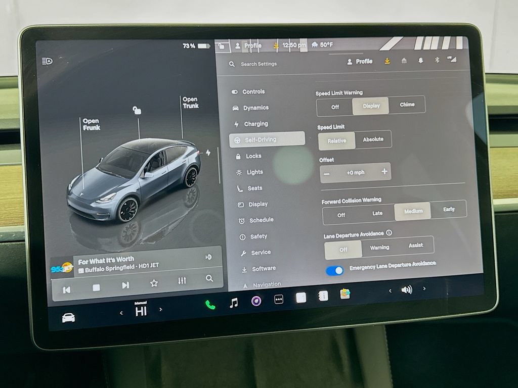 Used 2022 Tesla Model Y Performance AWD/4WD image 17