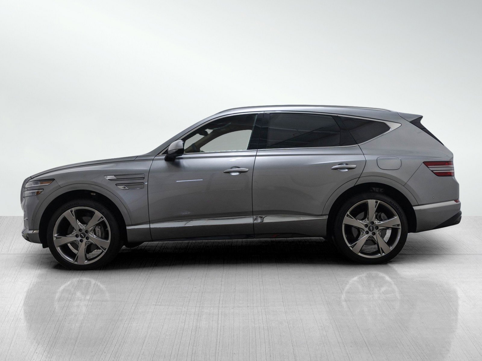 Used 2024 Genesis GV80 3.5T Advanced w/ Prestige Package AWD/4WD image 3