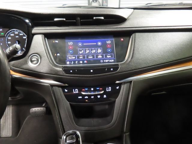 Used 2020 Cadillac XT5 Premium Luxury FWD image 22