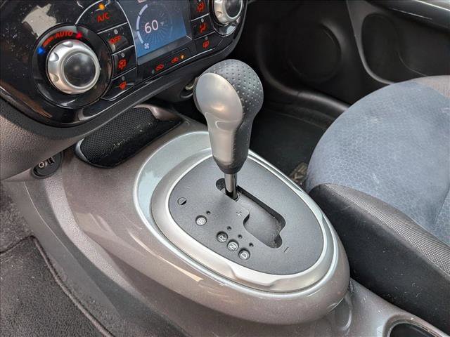 Used 2015 Nissan Juke SV w/ Cold Weather Package image 12