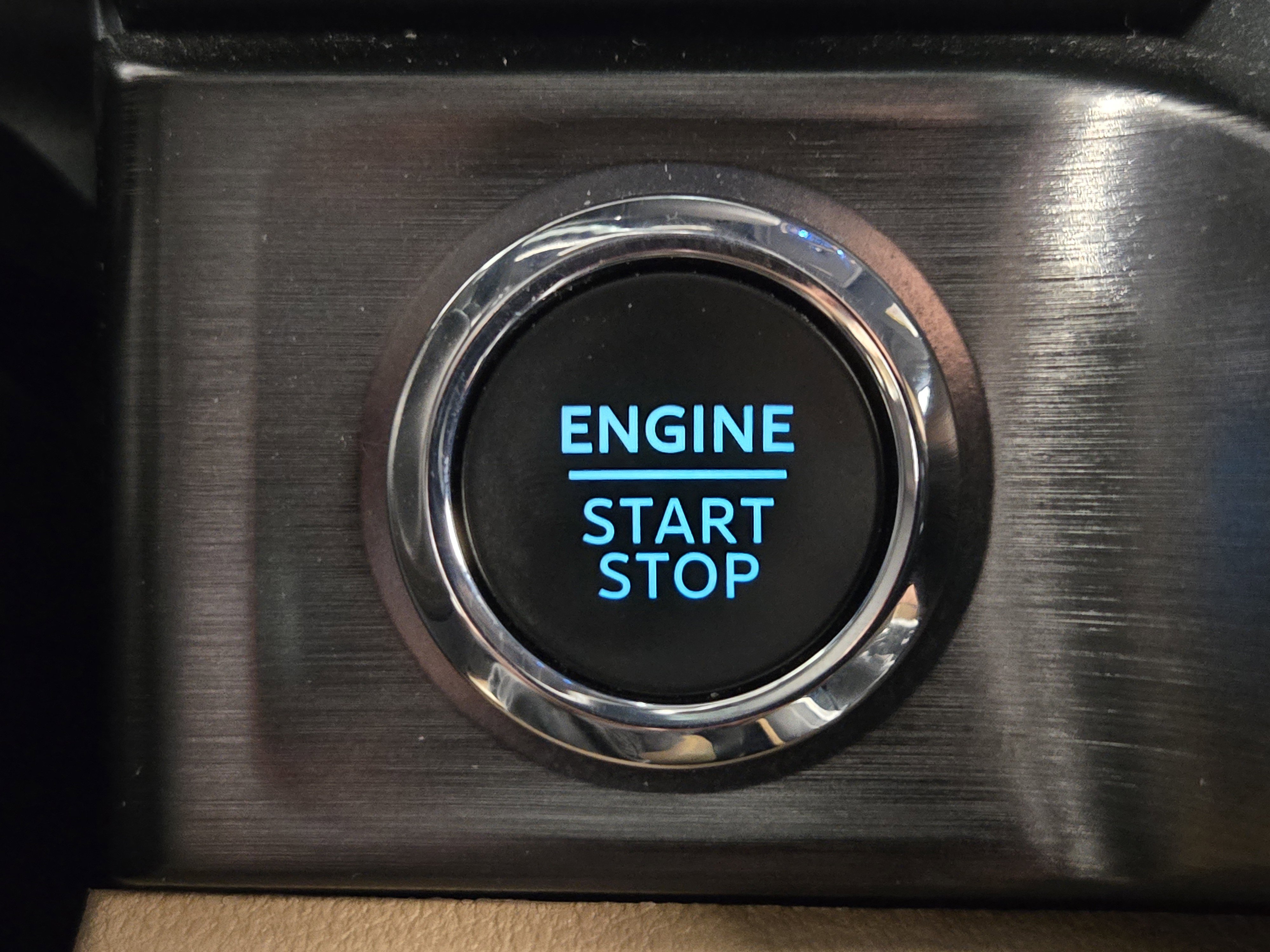 Certified 2023 Ford F250 Lariat w/ Chrome Package image 22